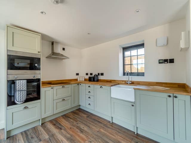 Kitchen area | Stable View Barn - Burrow Hill Farm, Corley