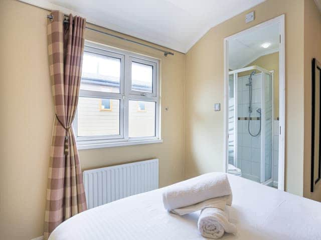 Double bedroom | Meadow View 64, Ilfracombe