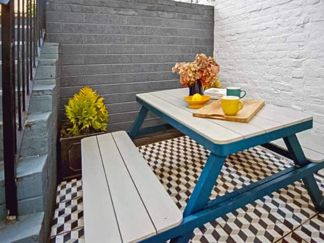 Outdoor area | Ballarat House, Cliftonville, near Margate