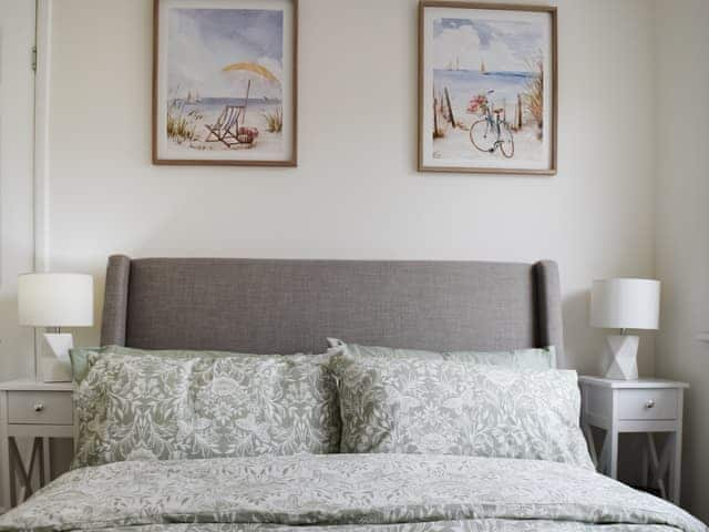 Double bedroom | Commonside Cottage, Ansdell, near Lytham St Annes