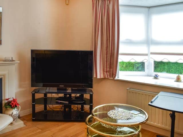 Living area | Kernow Bys Vyken House, Liskeard