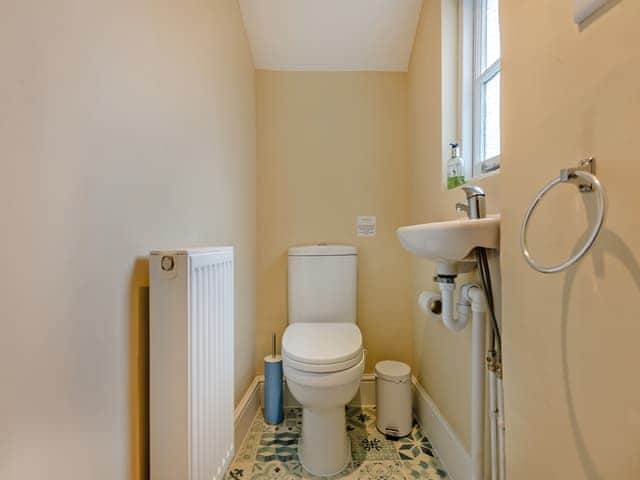 Bathroom | South Wing Cottage, Rumleigh