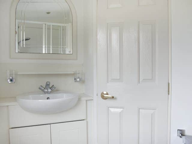 Bathroom | Evergreen - Forest Views, Moota, Near Cockermouth & North Lakes