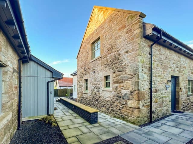 Exterior | The Old Mill - Paddockhall Cottages, Linlithgow