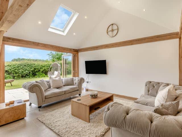 Open plan living space | Walford Lodge - Loxley Park Lodges, Uttoxeter