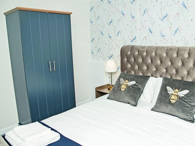 King bedroom | Acre Hill Lodge - Acre Hill Farm, Lane Ends, near Bolton by Bowland