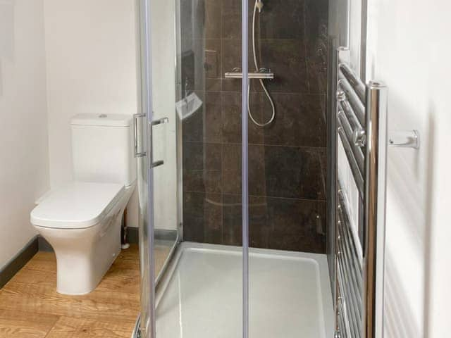 Shower room | The Mill House - Lower Street Farm Cottages, Beercrocombe, near Taunton