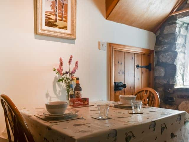 Living room/dining room | Elbeck Dairy Cottage - Elbeck Retreats, Litton, near Grassington