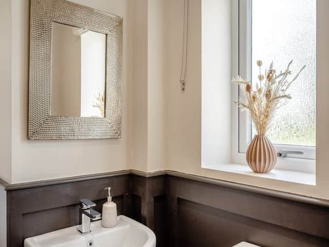 Bathroom | Whitehill Barn - Whitehill Farm, Walton, near Brampton