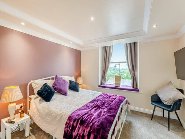 Double bedroom | Church View, Richmond