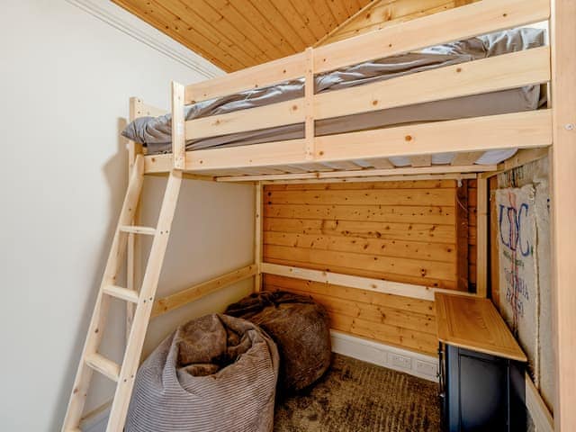 Bunk bedroom | Mayfield Lodge - Mayfield Retreats, Burton Pedwardine, near Sleaford