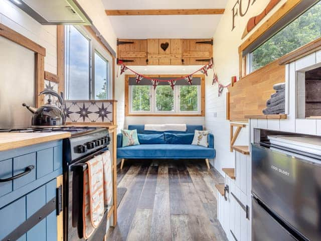 Open plan living space | Hawthorns Glamping- Fox Tiny House - Hawthorns Glamping, Foxley, near Dereham