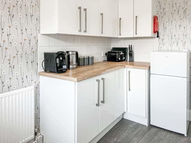 Kitchen | Apartment 3 - Crescent Apartments, Scarborough