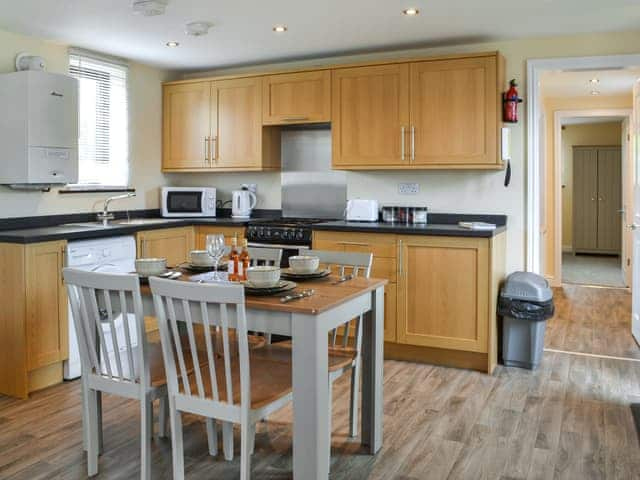 Kitchen/diner | Oak Lodge - Wilberfoss Holiday Park, Wilberfoss, near York