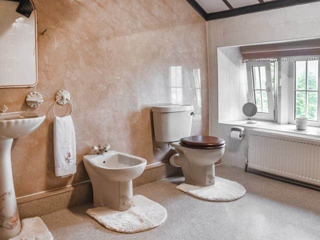 Bathroom | Foxstones Farm House, Cliviger