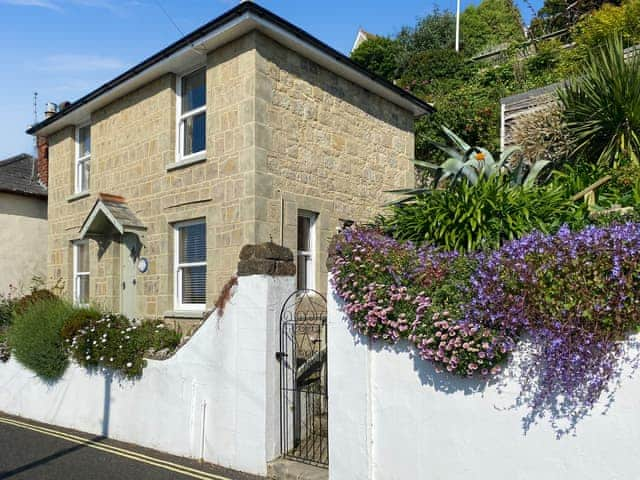 Exterior | Seaport Cottage, Ventnor