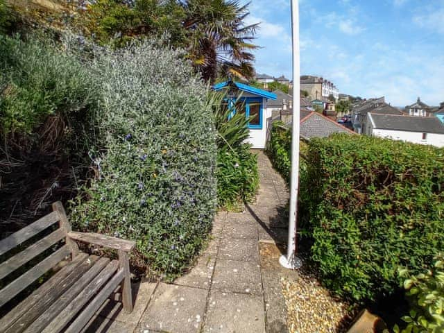 Surrounding area | Seaport Cottage, Ventnor