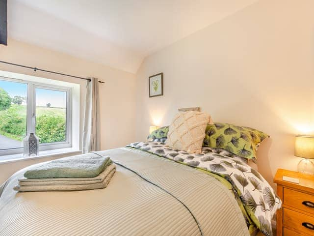 Double bedroom | Church View Cottage - The Artists Cottages, Pickering