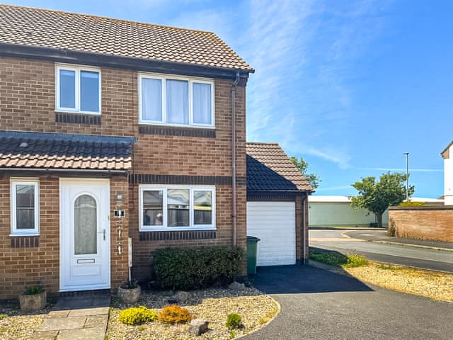 Attractive holiday home | Britannia Way, Westward Ho!