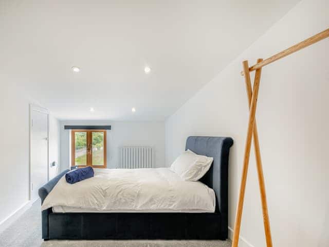 Double bedroom | Juglans Barn, Belper