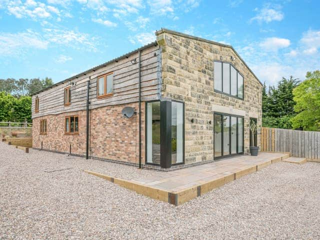 Exterior | Juglans Barn, Belper