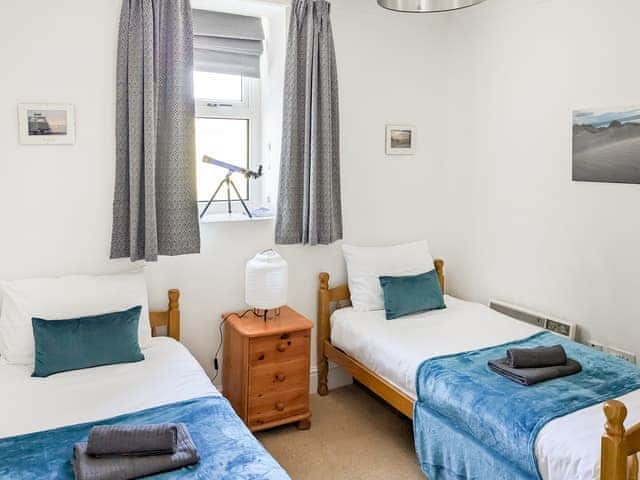 Twin bedroom | Miriam&rsquo;s, Croyde, near Saunton and Braunton