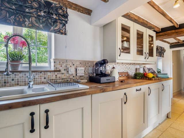 Kitchen | The Old Cottage and Field View Annex, Walcott