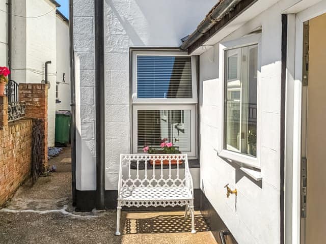 Outdoor area | New Street Cottage, Lydd, Romney Marsh