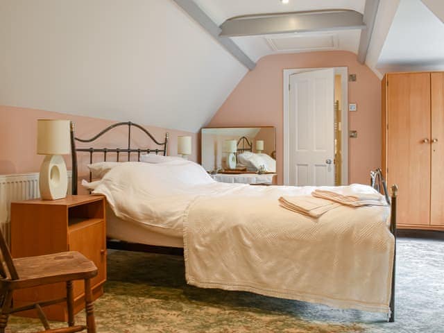 Double bedroom | Ingo Brake Retreat, Okehampton