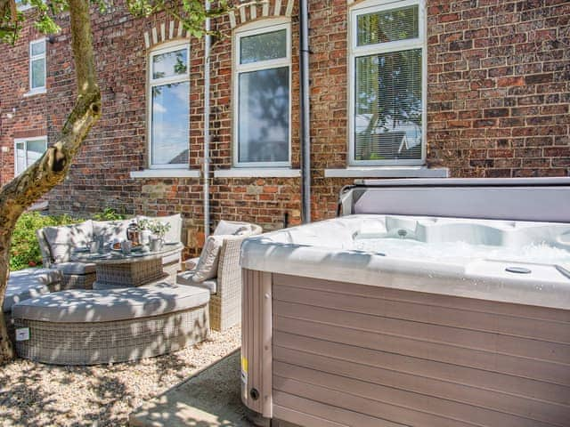 Hot tub | The Manse, Coxhoe, nearby Durham