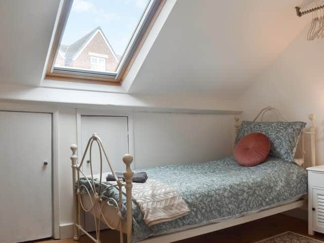 Twin bedroom | Number One, Whitby