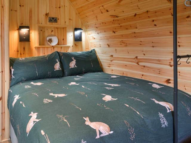 Double bedroom | Hawthorn - Graffitoe Farm Holidays, Hunmanby