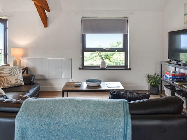 Living area | Dizzard Cottage, Bude