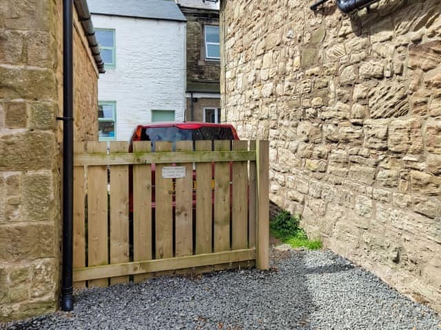 Parking | Erskine Cottage, Seahouses