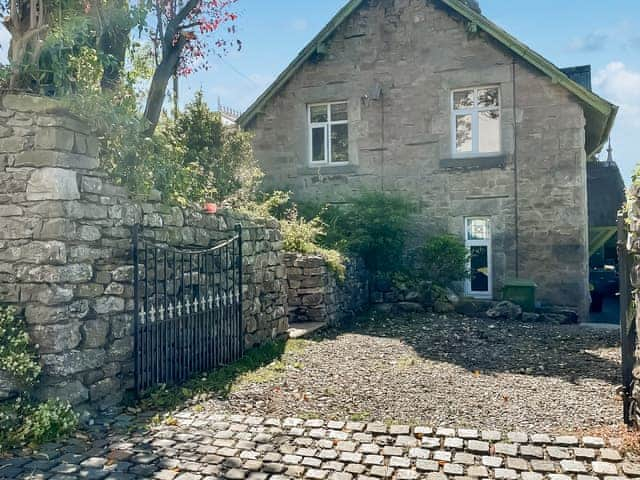 Off street parking | Underhill Cottage, Arnside, near Grange-over-Sands