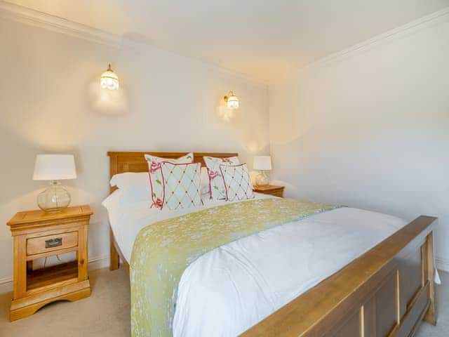 Double bedroom | Jockhedge- The Farmhouse - Jockhedge, Burgh Le Marsh, near Skegness