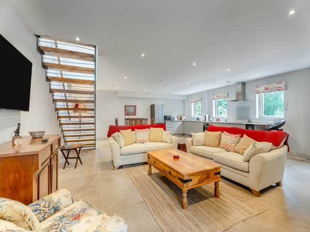 Open plan living space | Ash Hill - Midgham Long Copse, Midgham