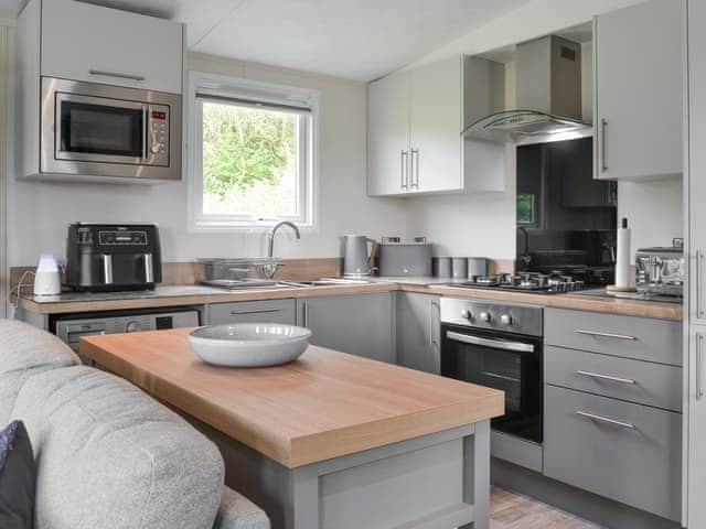 Kitchen | Pond&rsquo;s View, Sewerby