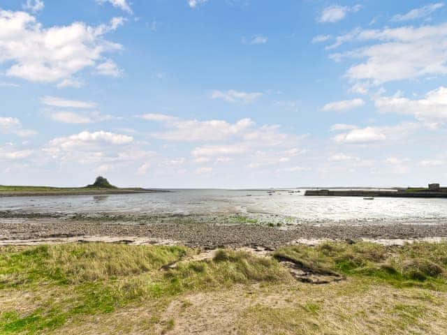 Surrounding area | Smugglers Den, Beadnell