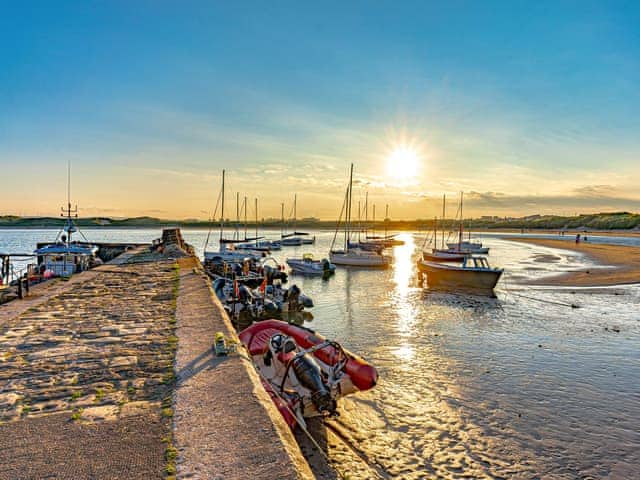 Surrounding area | Smugglers Den, Beadnell