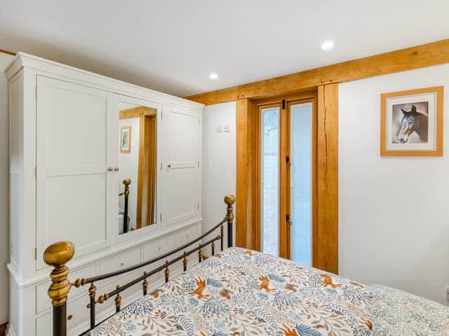 Double bedroom | The Saddlery, Westwell, near Ashford