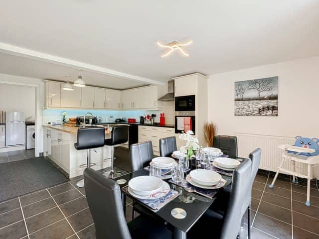 Dining Area | Hill Farm Barn, Damerham, near Fordingbridge