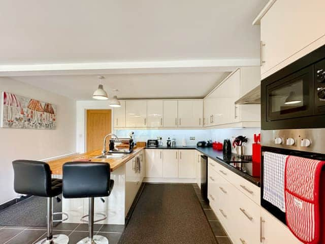 Kitchen | Hill Farm Barn, Damerham, near Fordingbridge