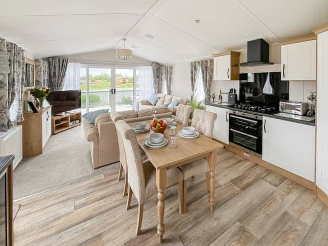 Open plan living space | Sandy Shore - The Laurels, Addlethorpe, near Skegness