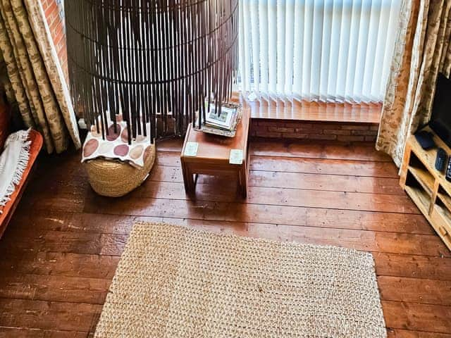 Living area | Elm Barn Lodge - Elm Barn, Freethorpe