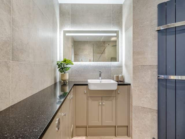 Bathroom | Sunrae House, Flookburgh, near Grange-over-Sands