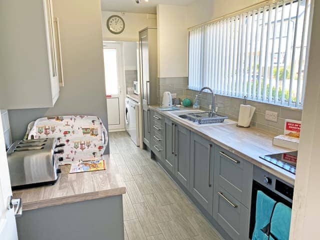 Kitchen | Seacliff, Shanklin