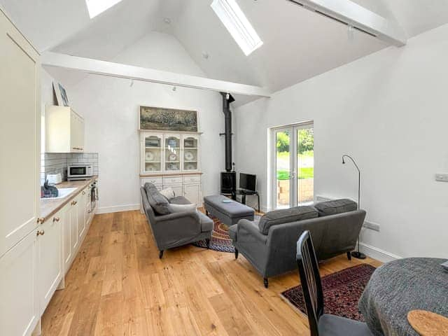 Open plan living space | Mingan Barn, Battle