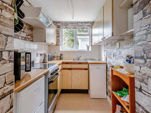 Kitchen | Sea View Cottage - Sea View Cottages, Felixstowe