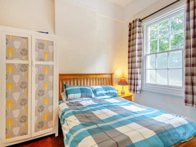 Double bedroom | Sea View Cottage - Sea View Cottages, Felixstowe